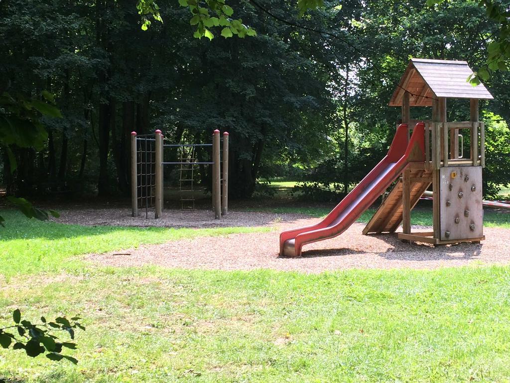 瓦尔堡Wohnen In Historischem Gebaeude - Altstadt Bahnhof公寓 外观 照片
